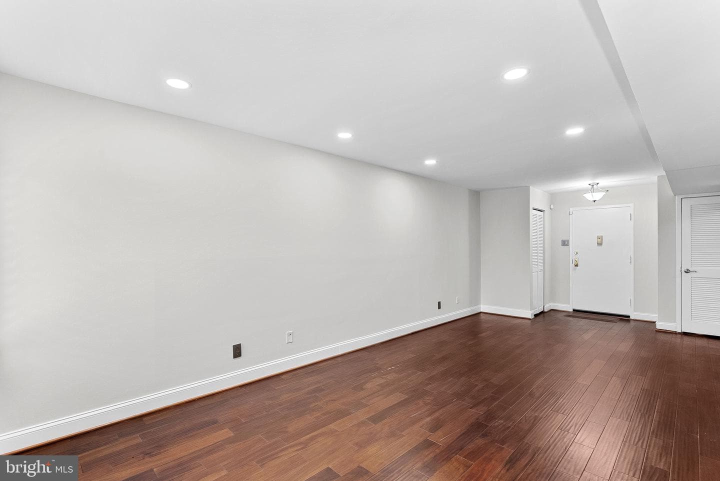 5340 Holmes Run Parkway #107 photo 8