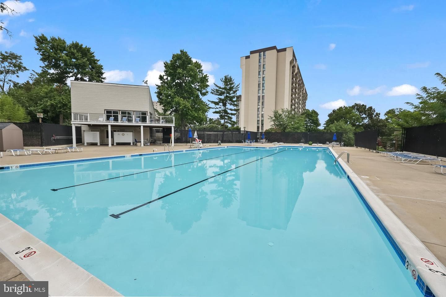 5300 Holmes Run Parkway #410 photo 34