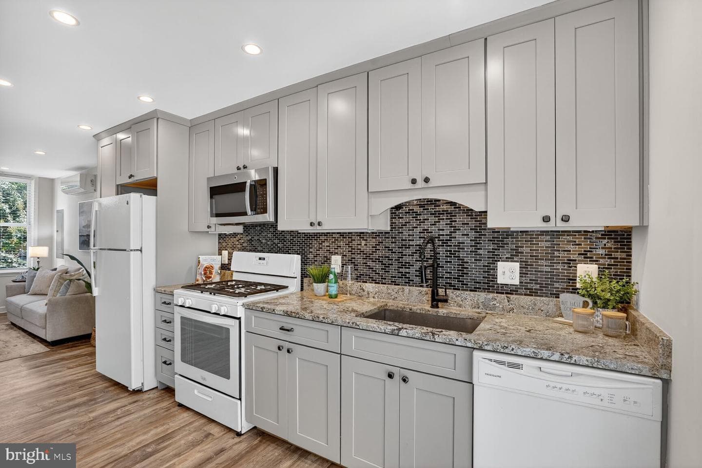 312 N Henry Street #1/2 photo 4