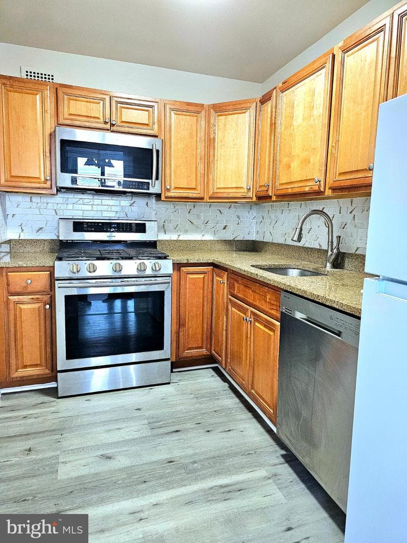 301 N Beauregard Street N #1210 photo 5
