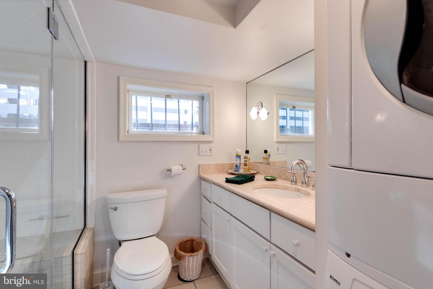 307 N Saint Asaph Street photo 27