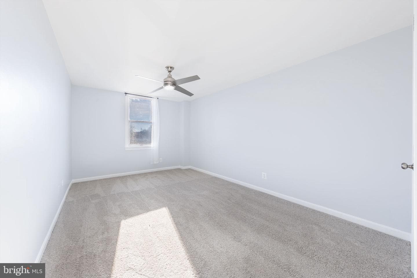 4600 Duke Street #413 photo 24