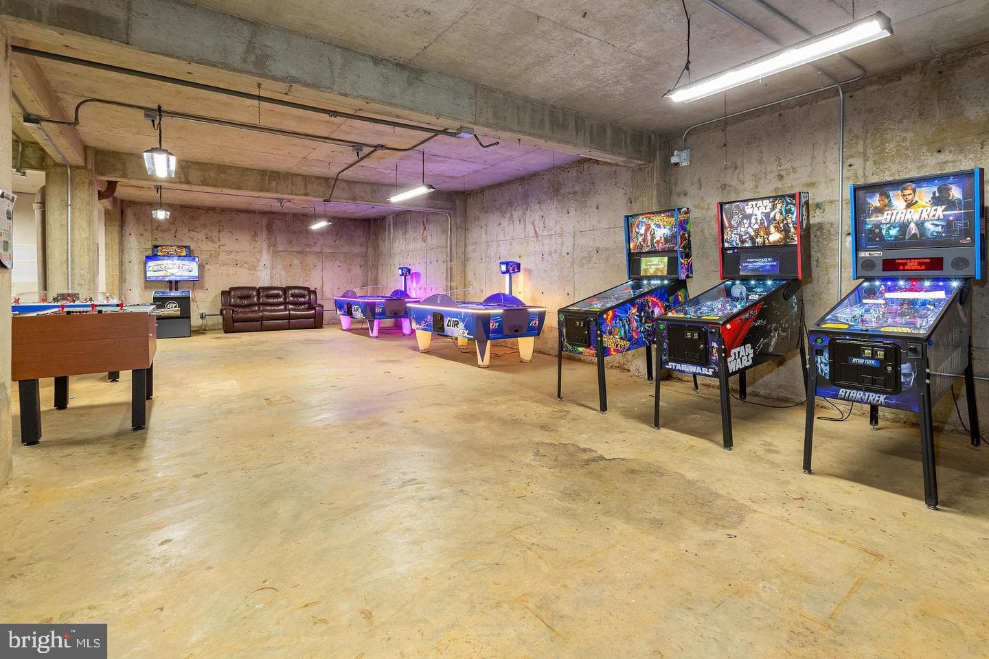 4600 Duke Street #413 photo 34