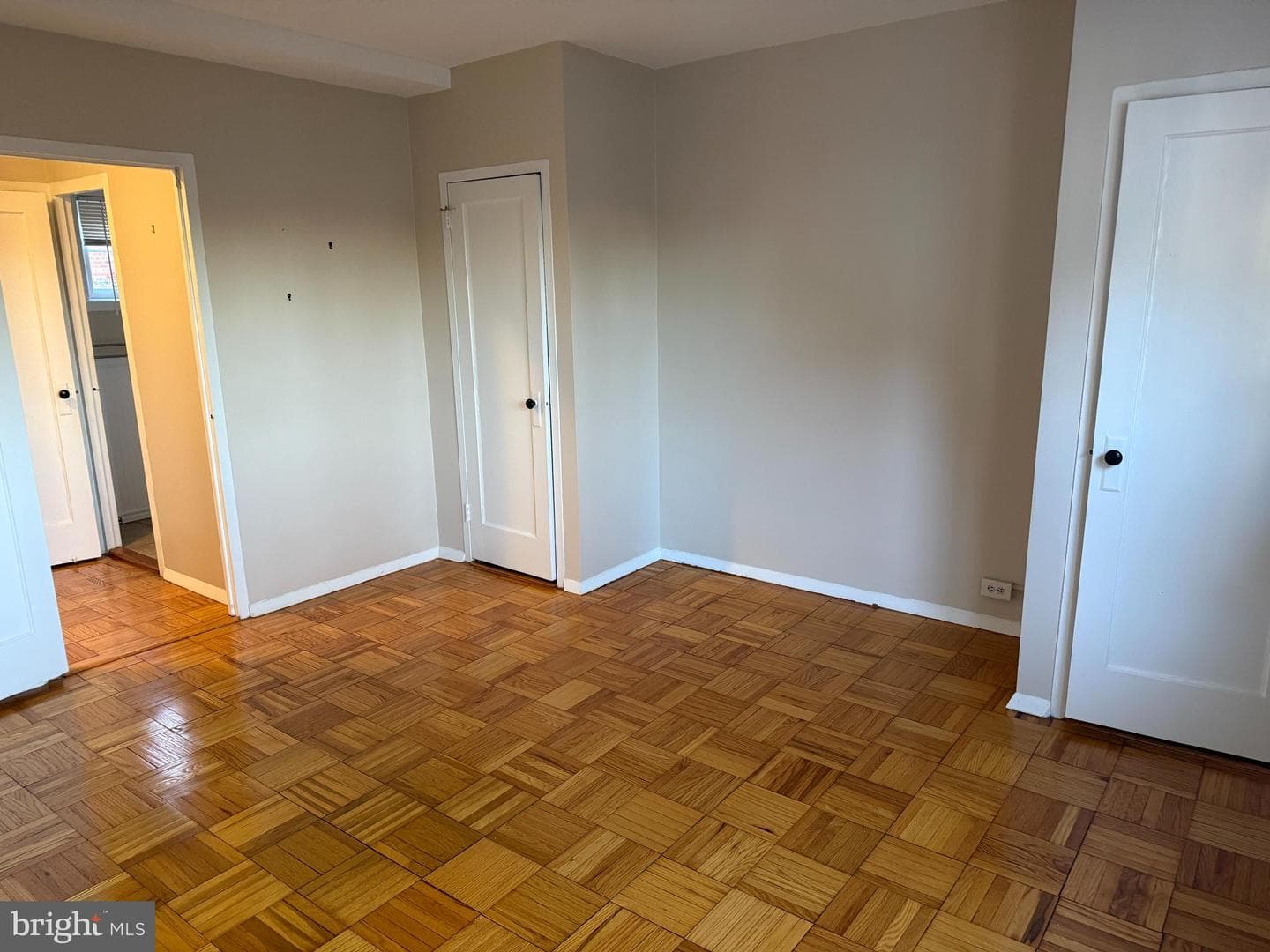 3516 Martha Custis Drive photo 6