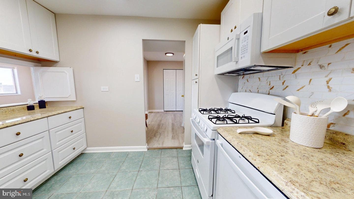 5340 Holmes Run Parkway #1215 photo 24