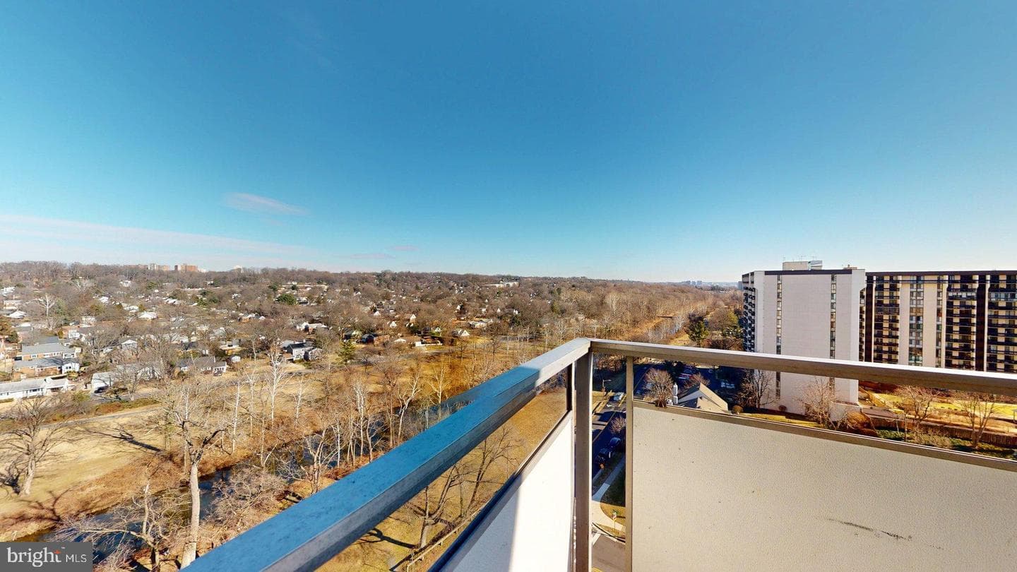 5340 Holmes Run Parkway #1215 photo 31