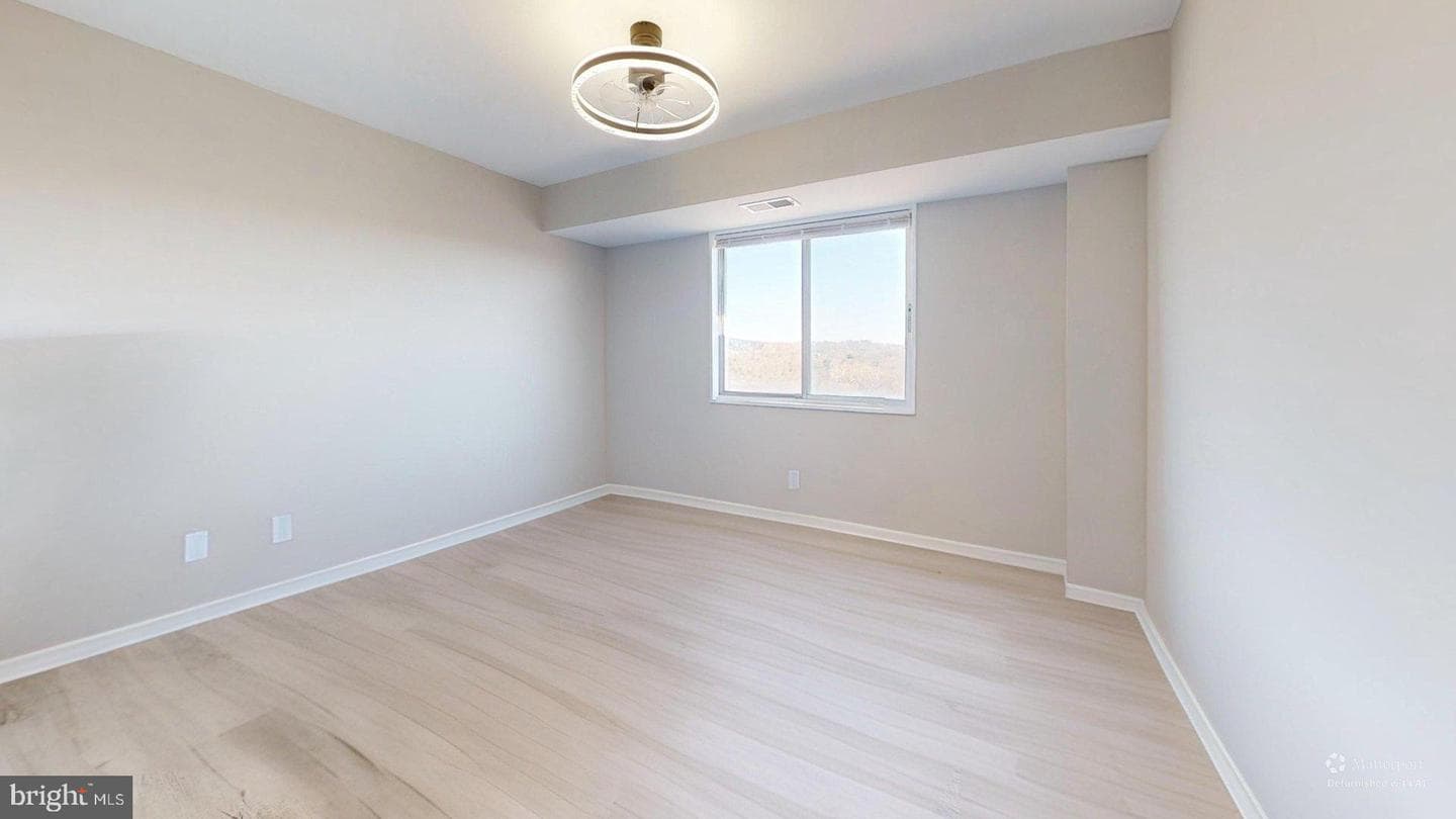 5340 Holmes Run Parkway #1215 photo 54