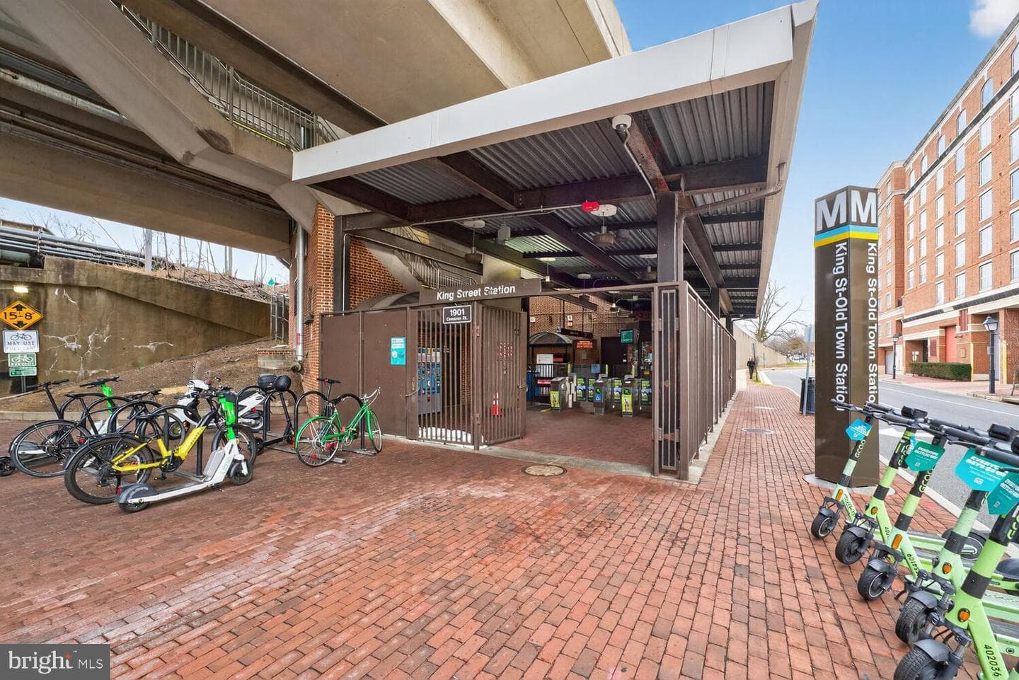 1600 Prince Street #315 photo 35