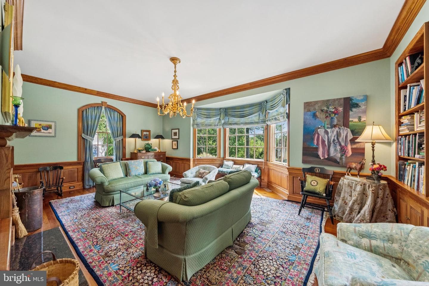 320 1/2 Mansion Drive photo 11
