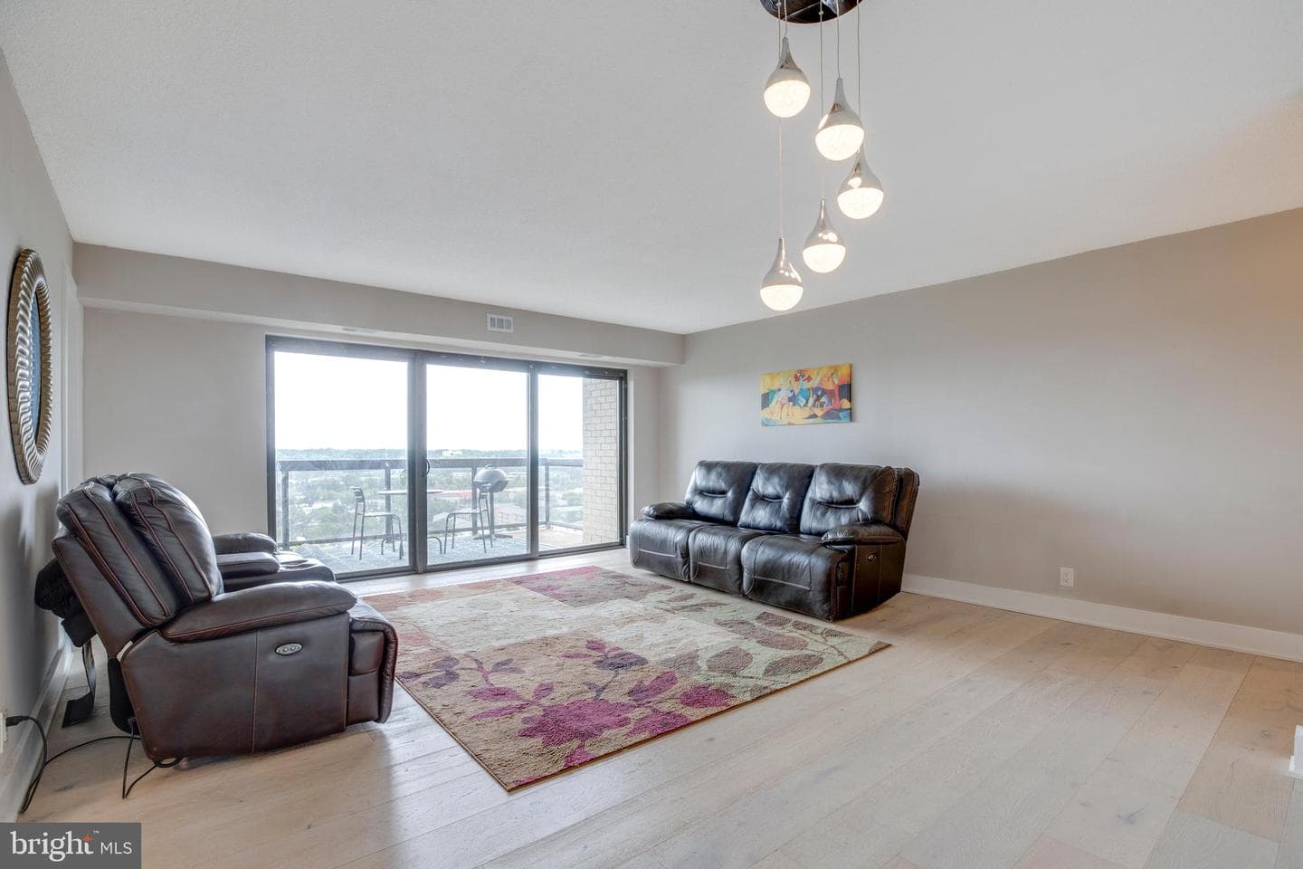 203 Yoakum Parkway #1520 photo 14