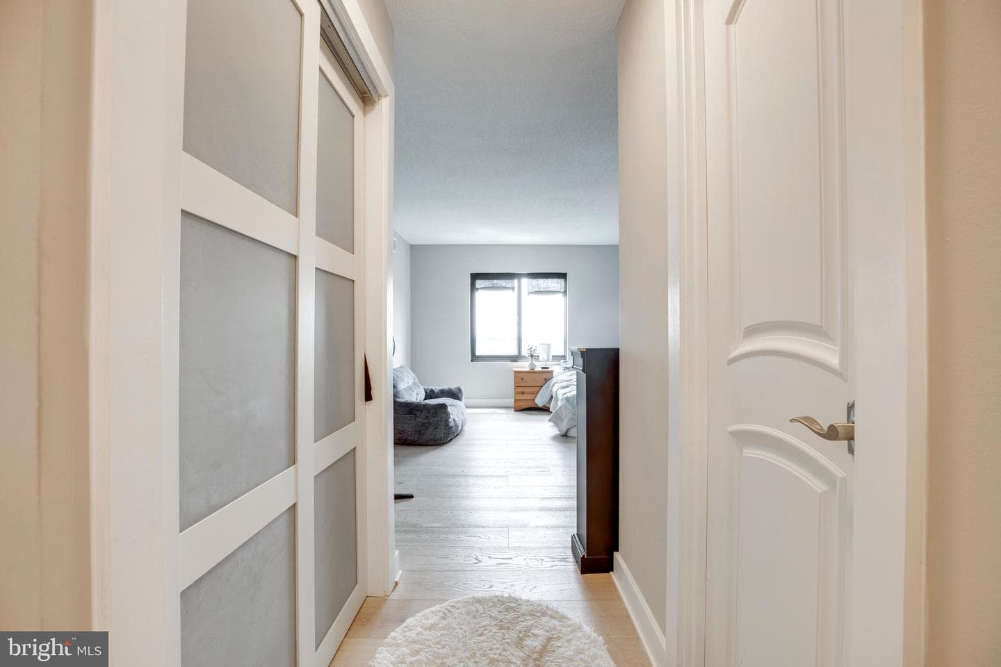 203 Yoakum Parkway #1520 photo 30