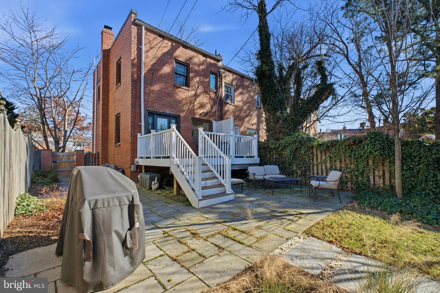 1120 Powhatan Street photo 2