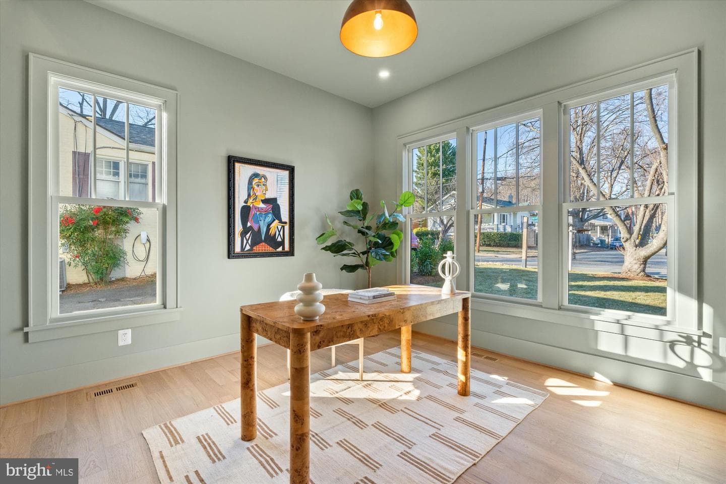 14 W Bellefonte Avenue photo 39