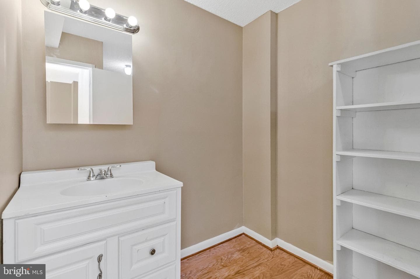 2500 N Van Dorn Street #316 photo 6