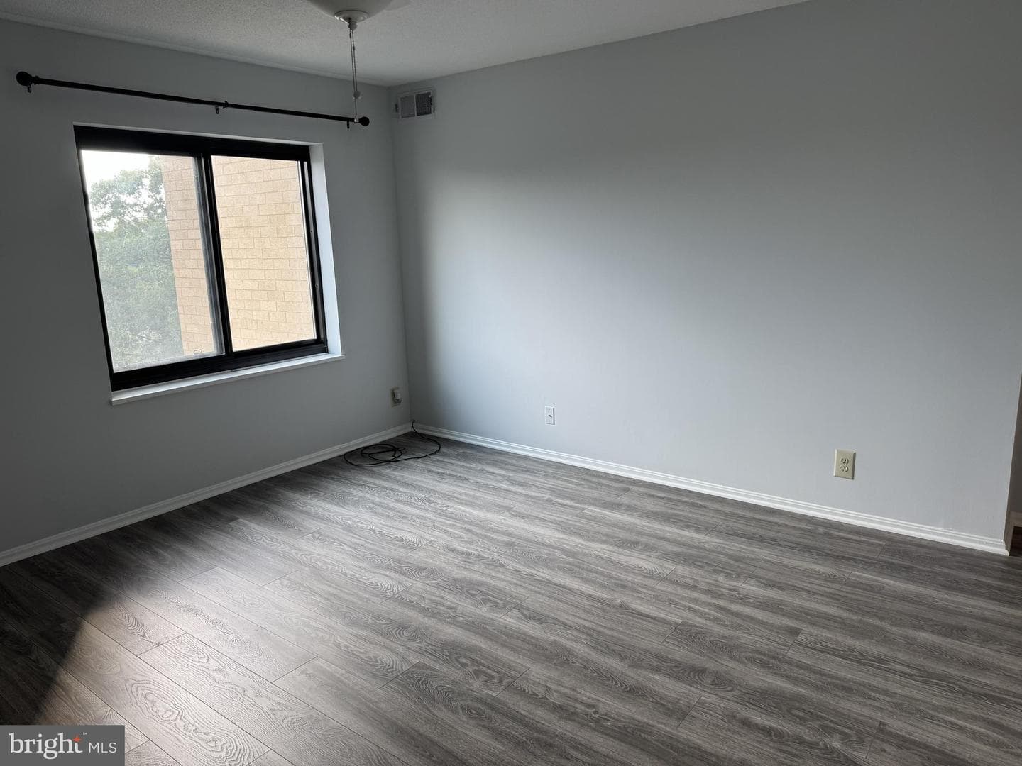 307 Yoakum Parkway #802 photo 6