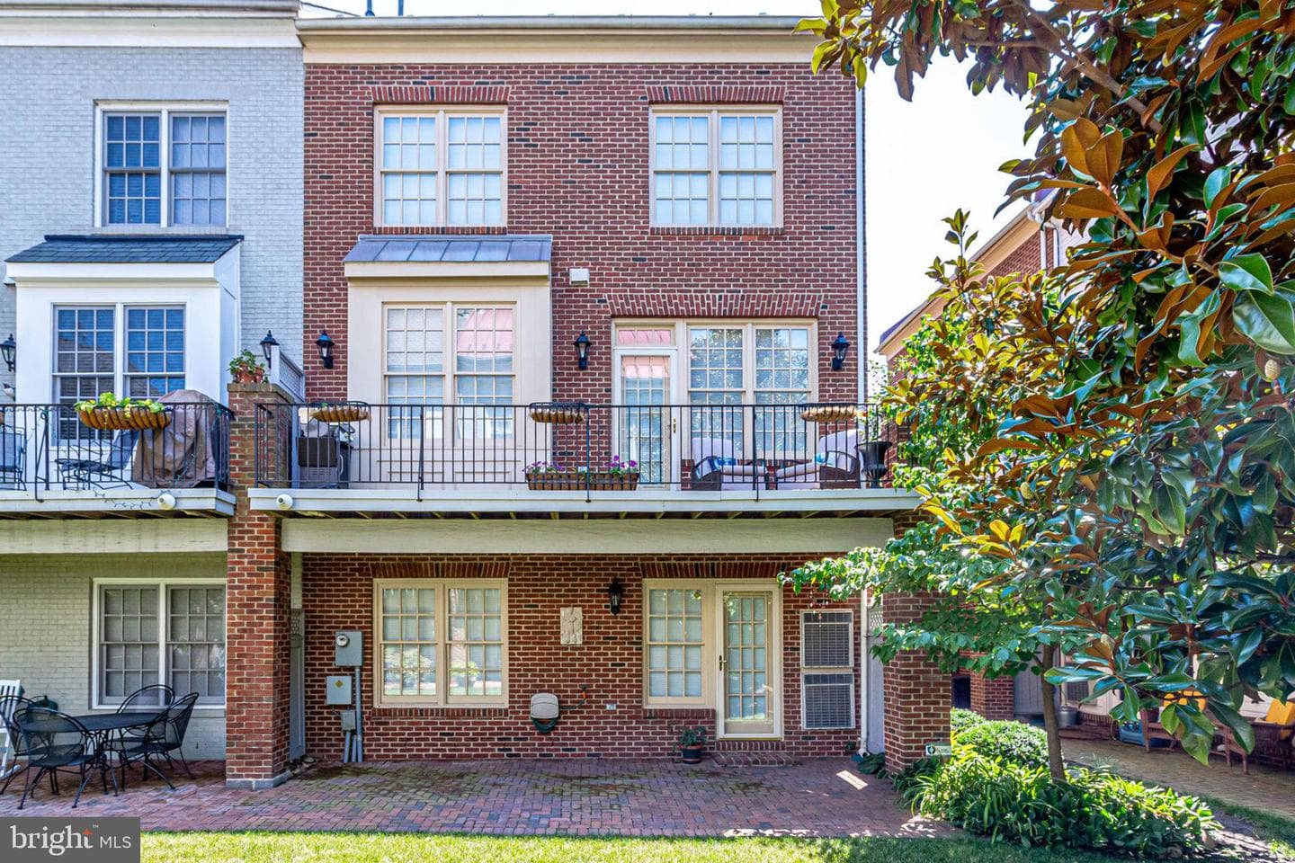 17 Alexander Street photo 28