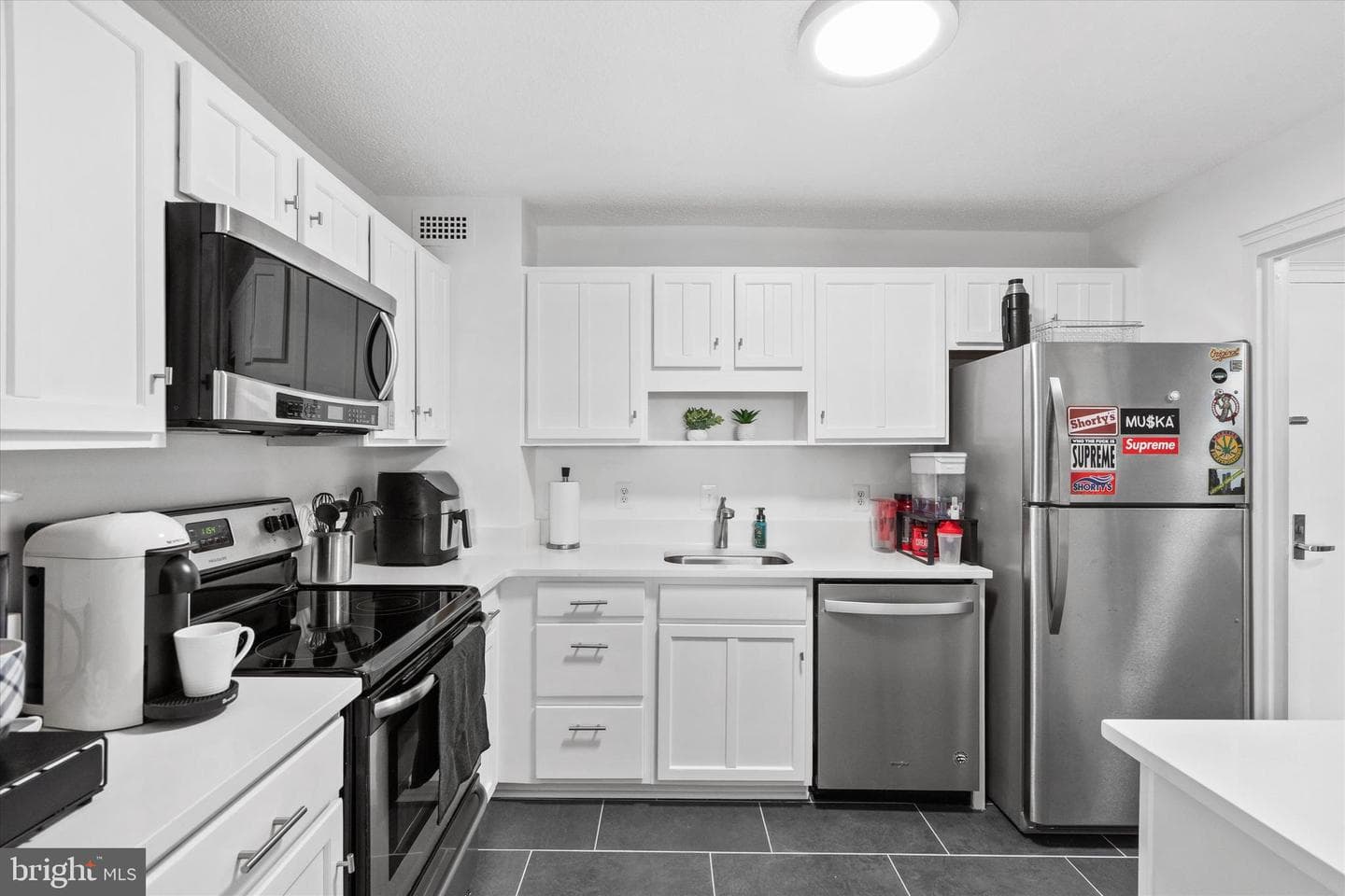 200 N Pickett Street #1013 photo 3