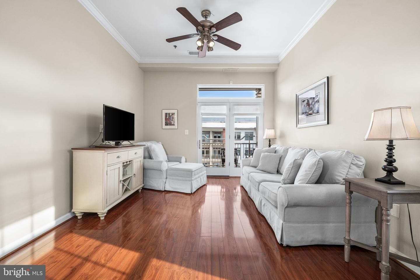 309 Holland Lane #330 photo 13