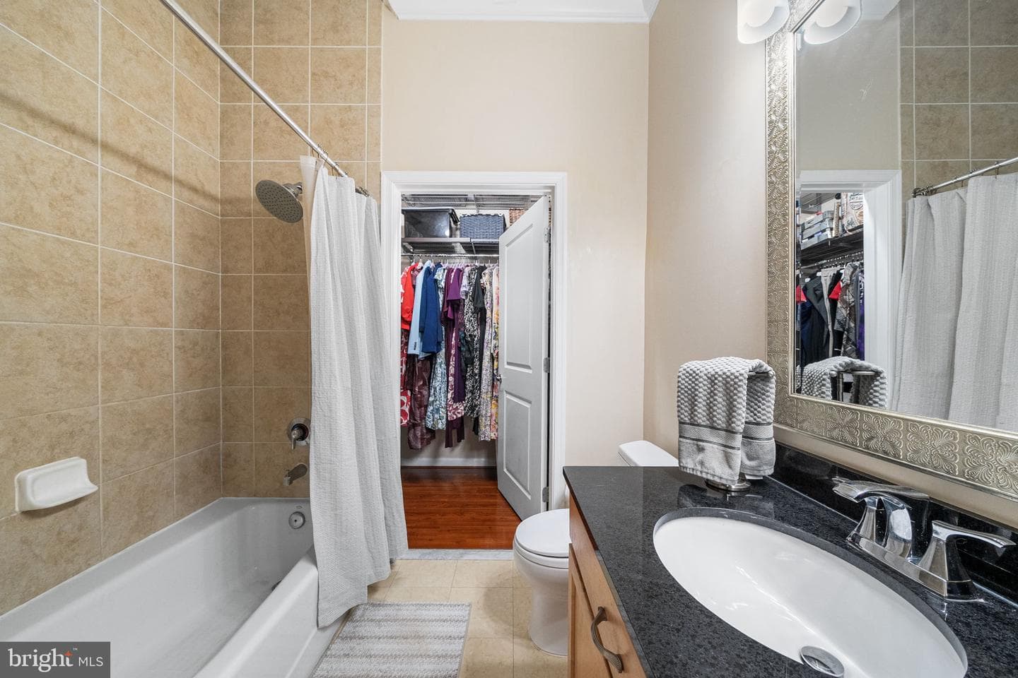 309 Holland Lane #330 photo 21
