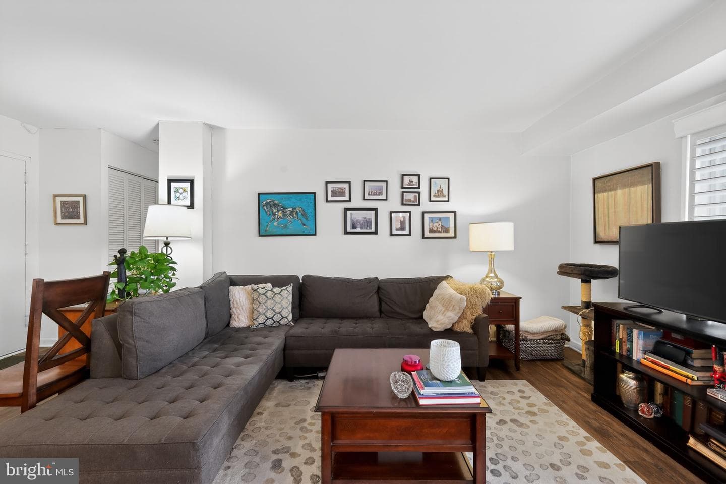 5250 Valley Forge Drive #502 photo 3
