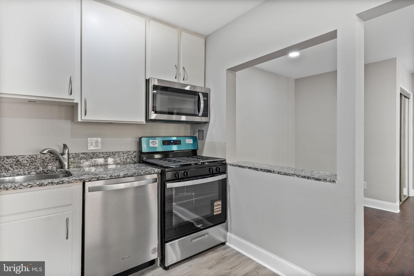 49 Skyhill Road #201 photo 7