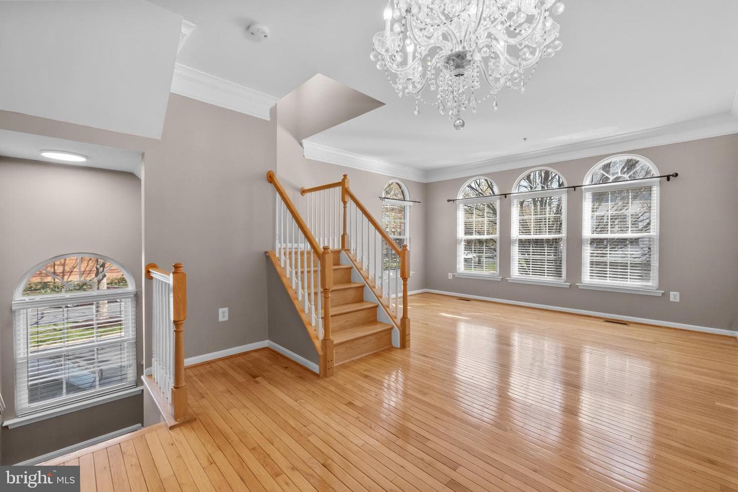 5051 Kilburn Street photo 7
