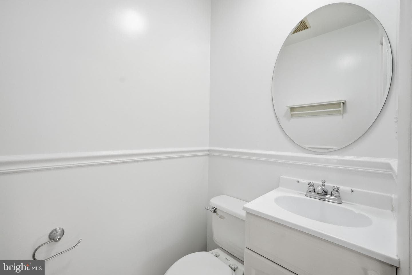 331 Laverne Avenue photo 13