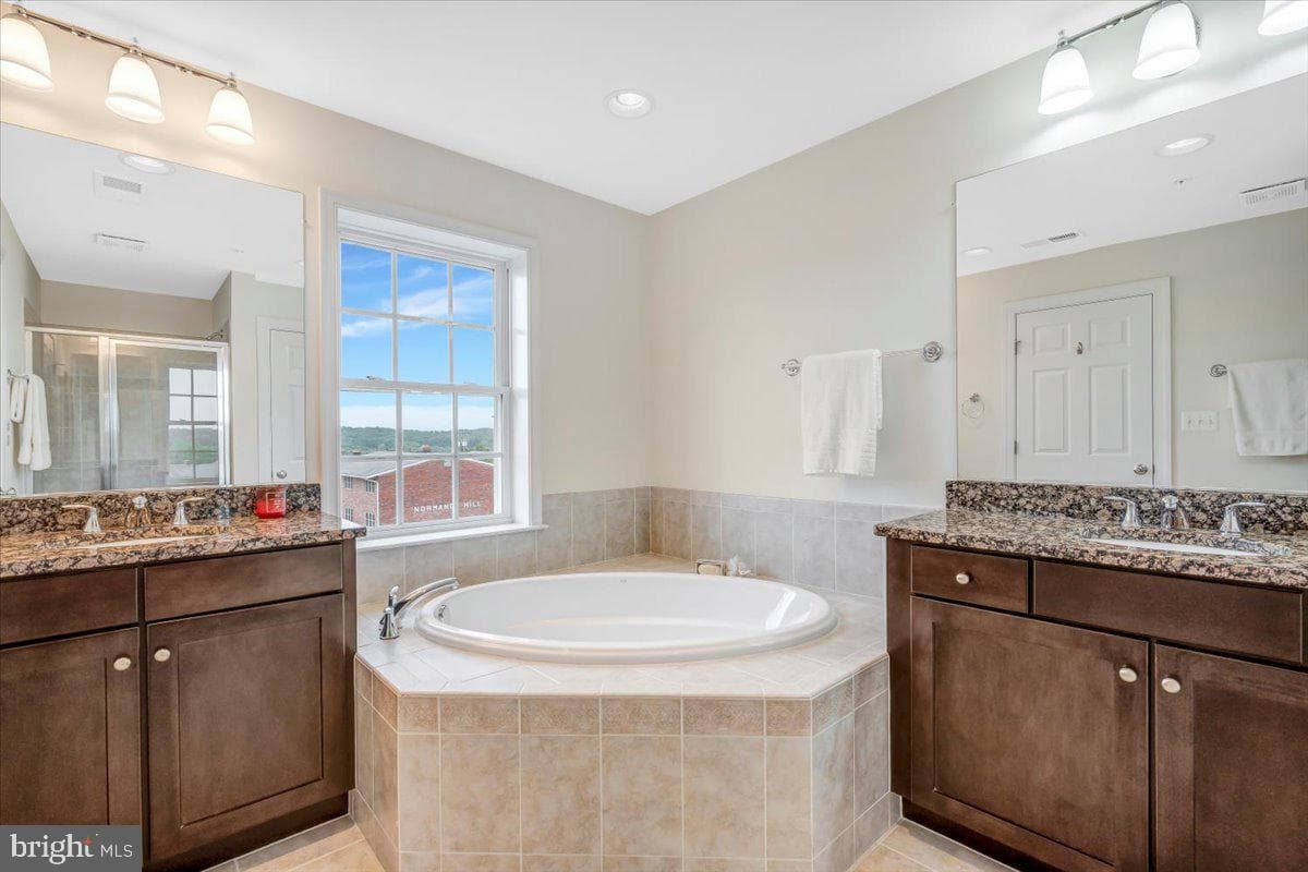 3534 Goddard Way photo 29