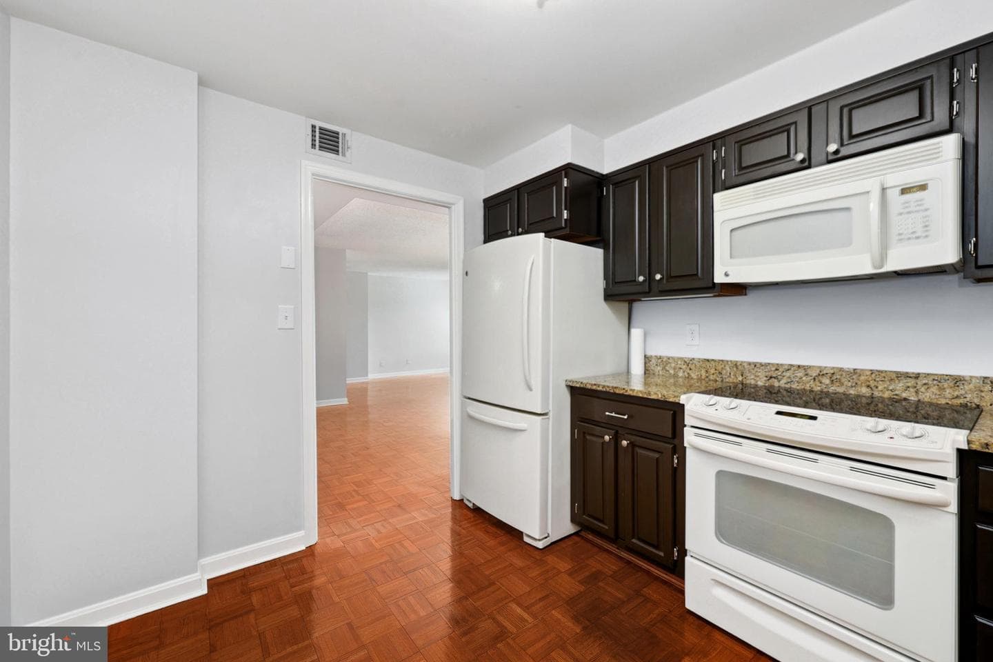 803 N Howard Street #252 photo 14