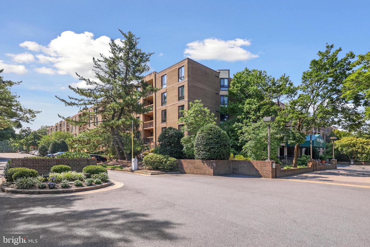 803 N Howard Street #252 photo 26