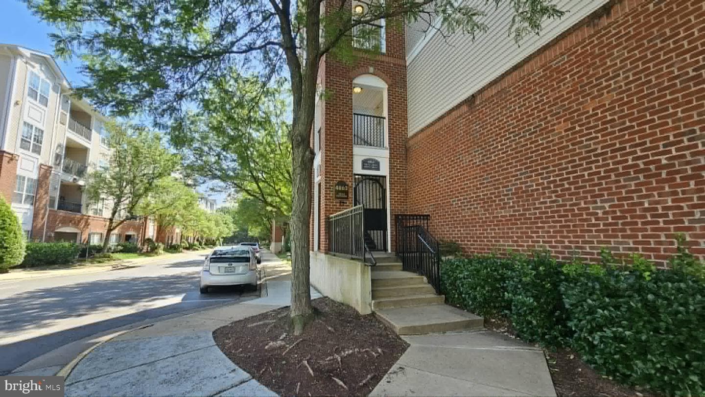 4862 Eisenhower Ave # 158 photo 25