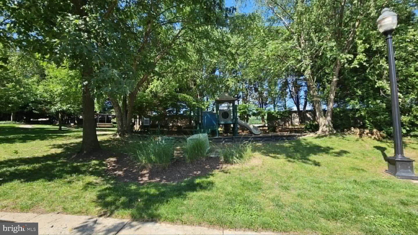 4862 Eisenhower Ave # 158 photo 29