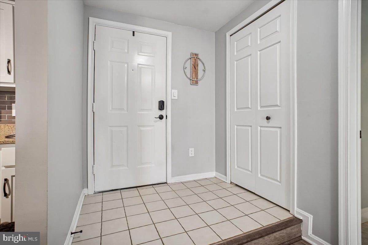 244 S Reynolds Street #109 photo 17