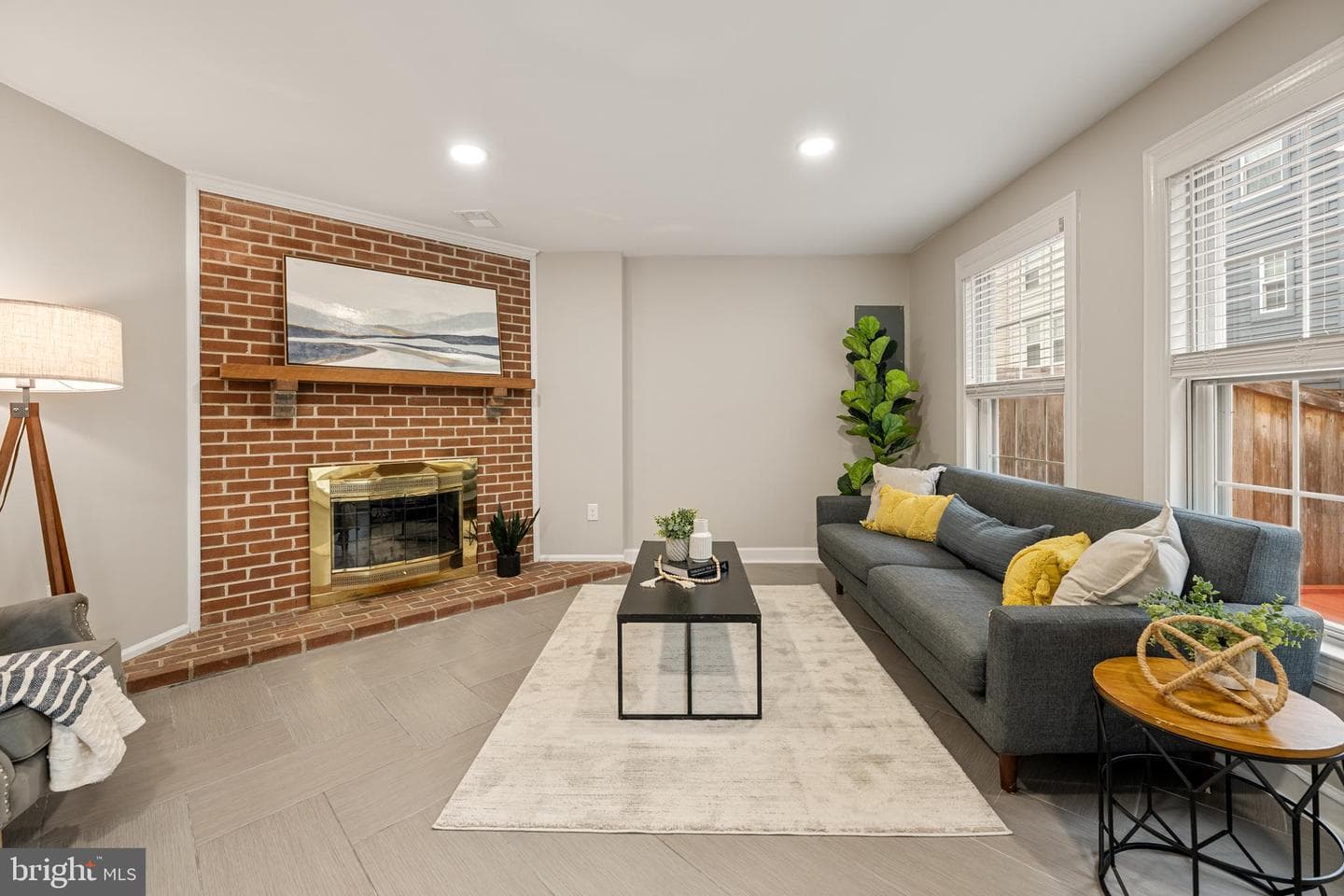 1217 Madison Street photo 32