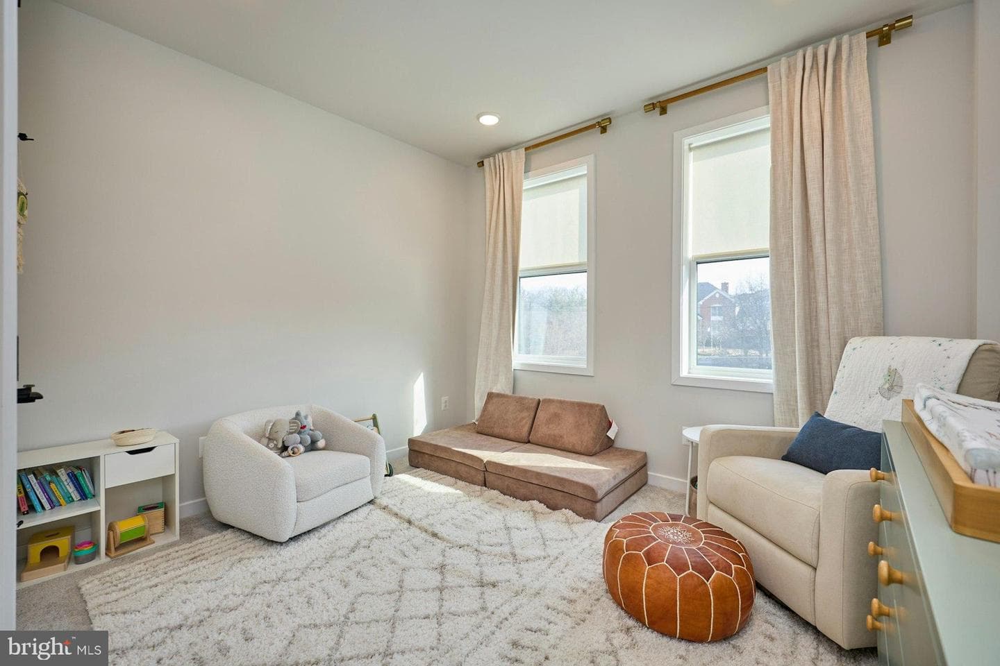4937 Eisenhower Avenue photo 29