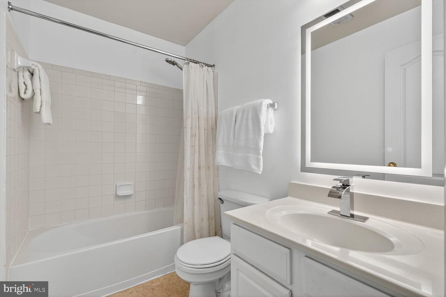 3841 Watkins Mill Drive photo 24