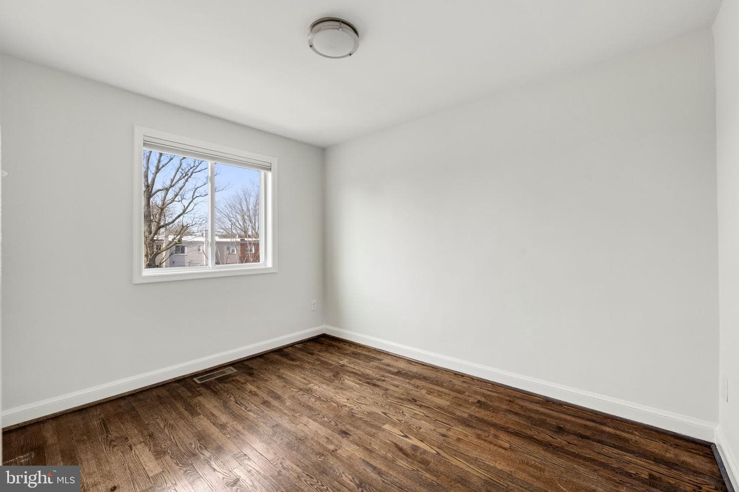 253 Evans Lane photo 25