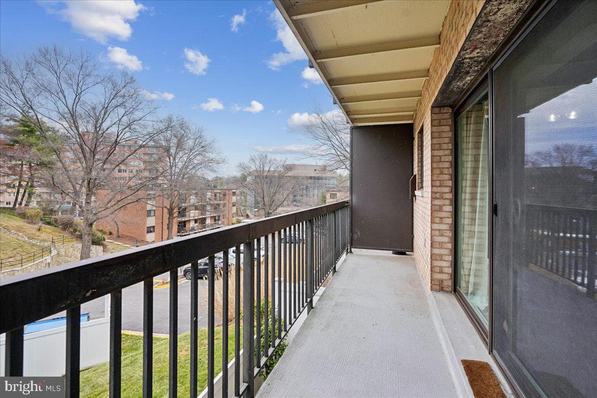 3220 S 28th Street #202 photo 13