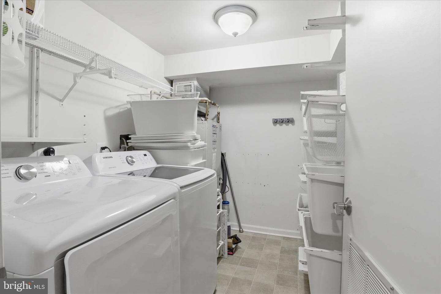 1293 N Van Dorn Street photo 19