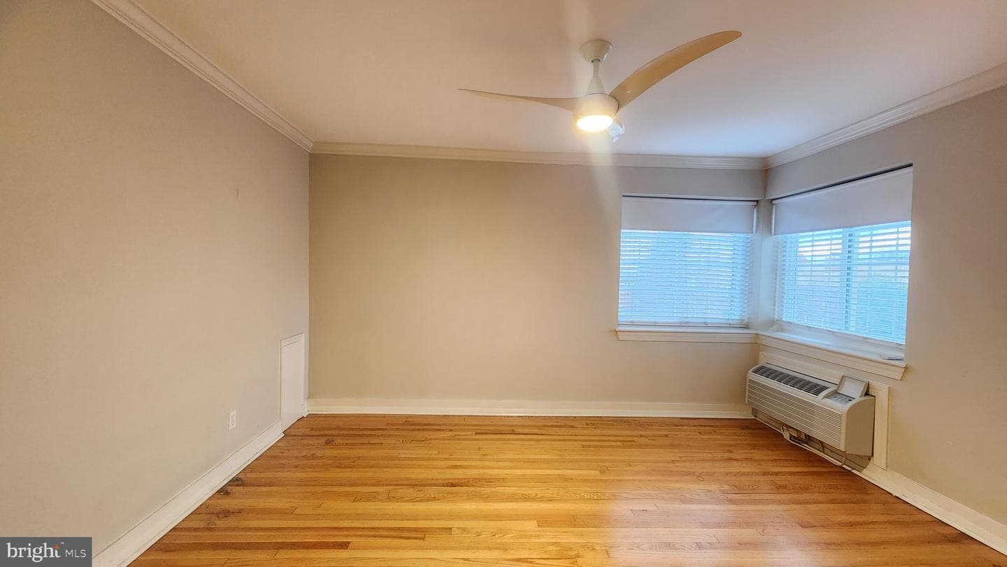820b S Washington Street #326 photo 10