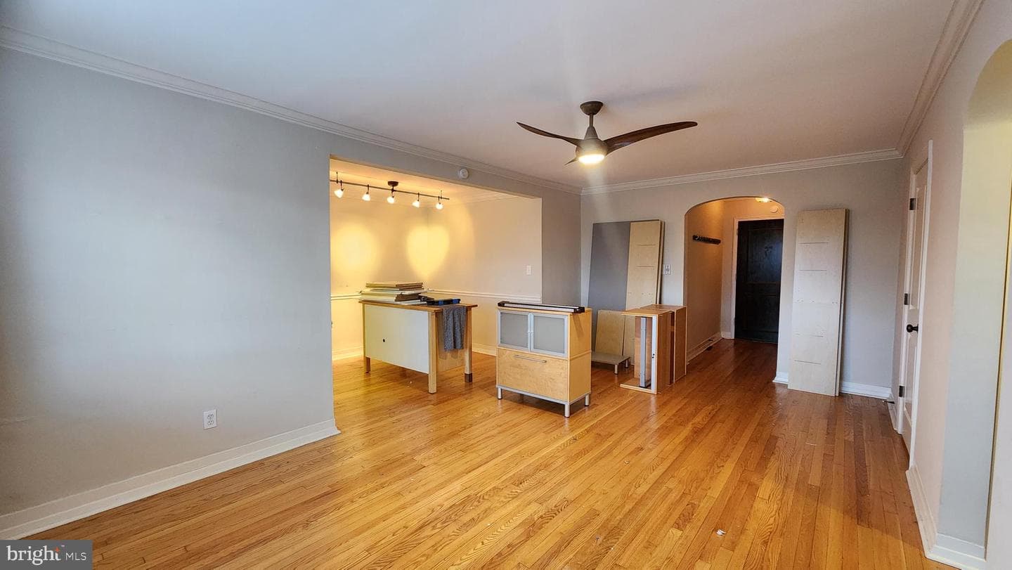 820b S Washington Street #326 photo 3