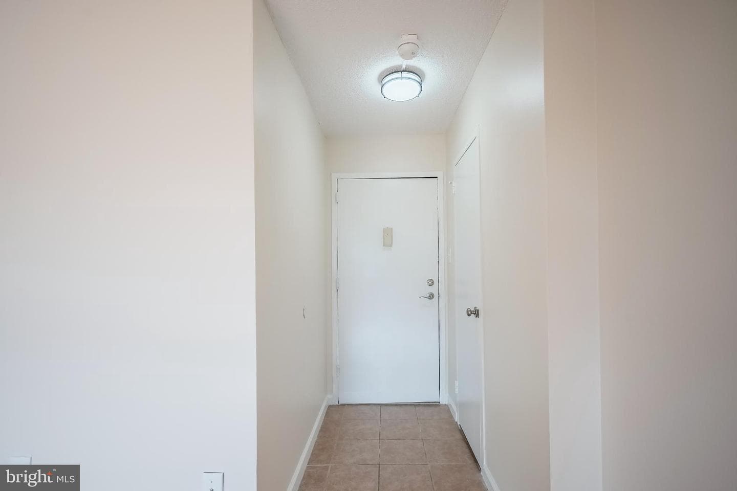 2500 N Van Dorn St # 912 photo 13