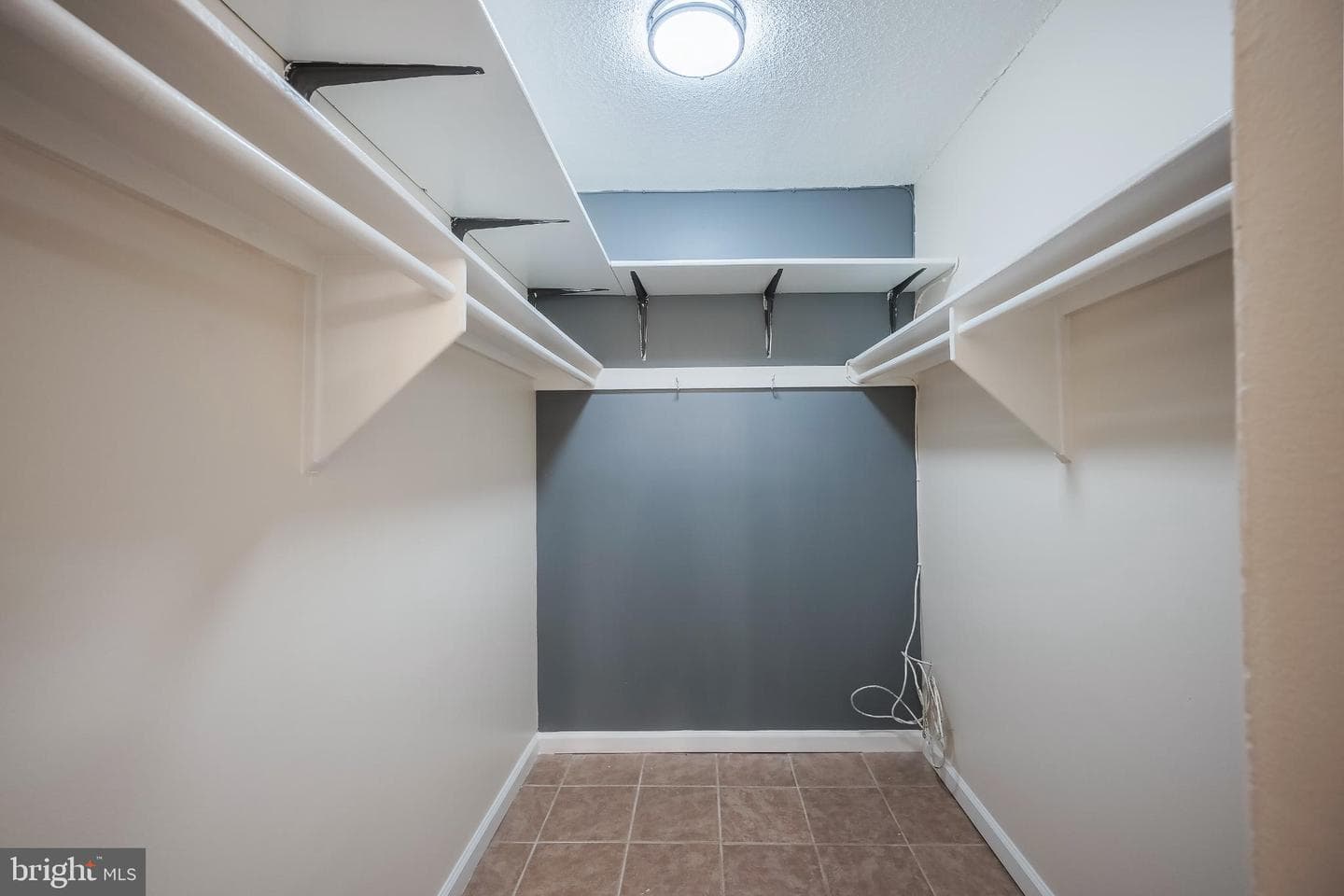 2500 N Van Dorn St # 912 photo 18