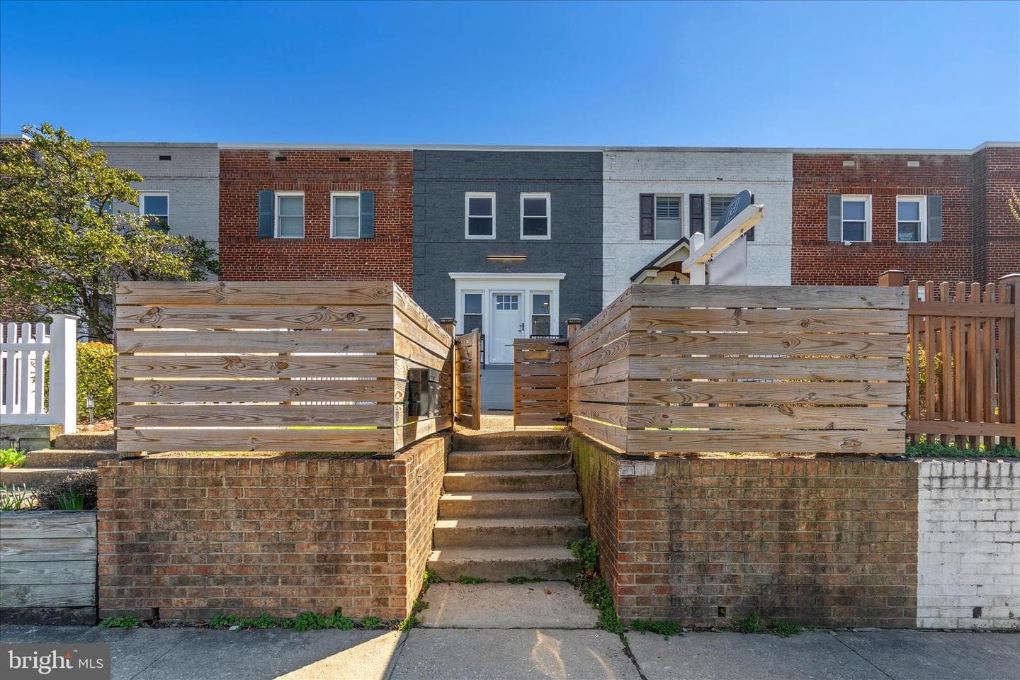 317 Mount Vernon Avenue photo 2