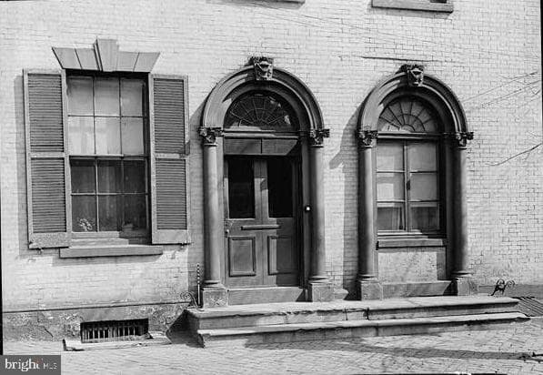 209 N Fairfax Street N #b photo 6