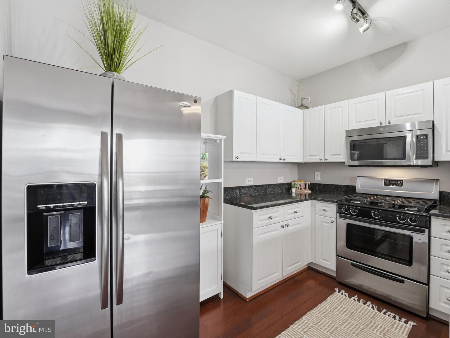 4667 Longstreet Lane #205 photo 14