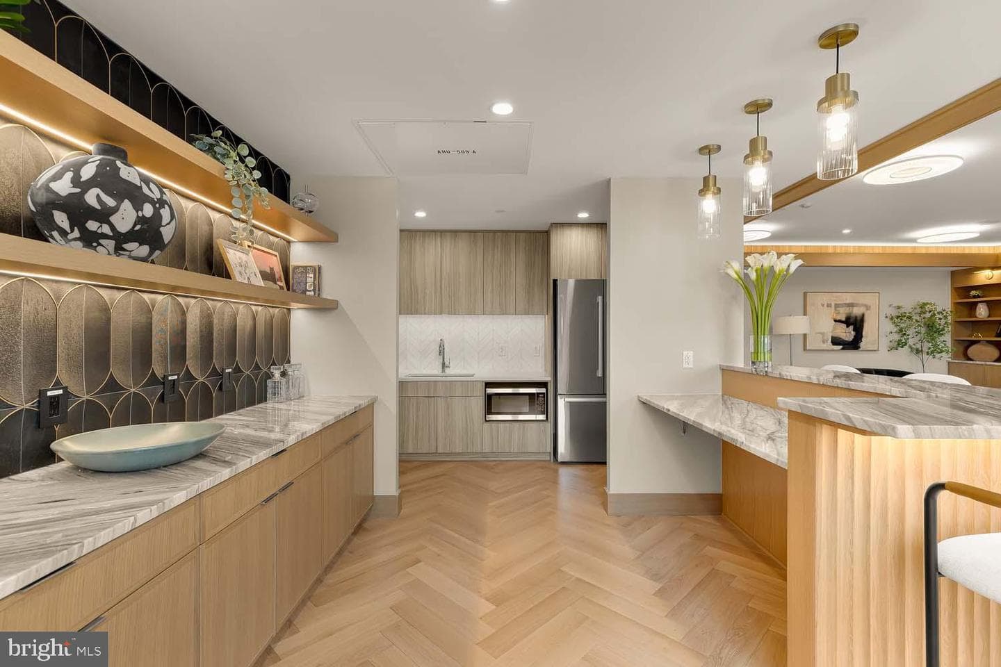 811 N Columbus Street #104 photo 10