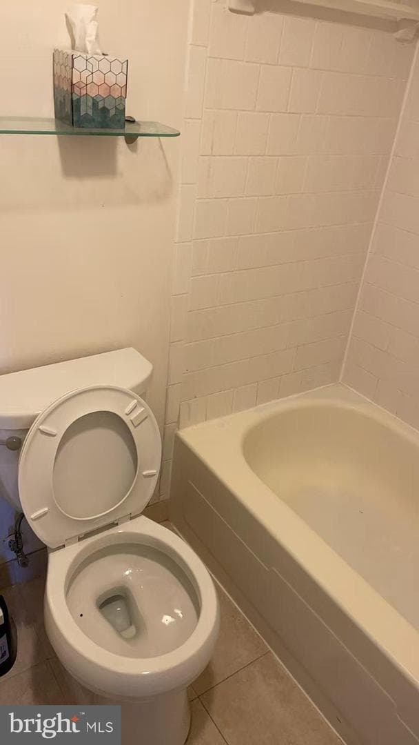 1225 Martha Custis Drive #516 photo 8