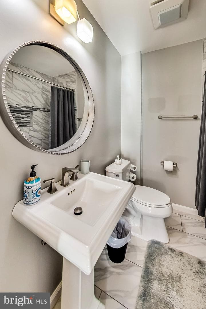 5635 Fillmore Avenue photo 31