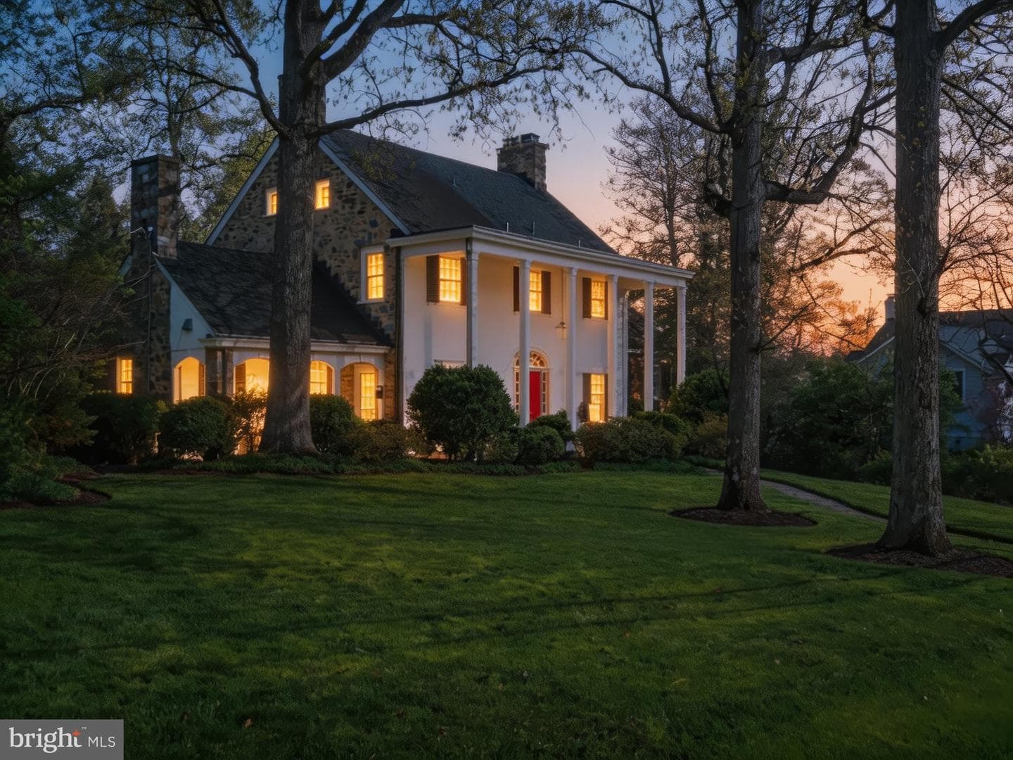 305 Mansion Drive photo 5